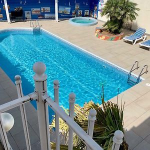 Amerique Hotel Palavas - Piscine&Parking - Plage